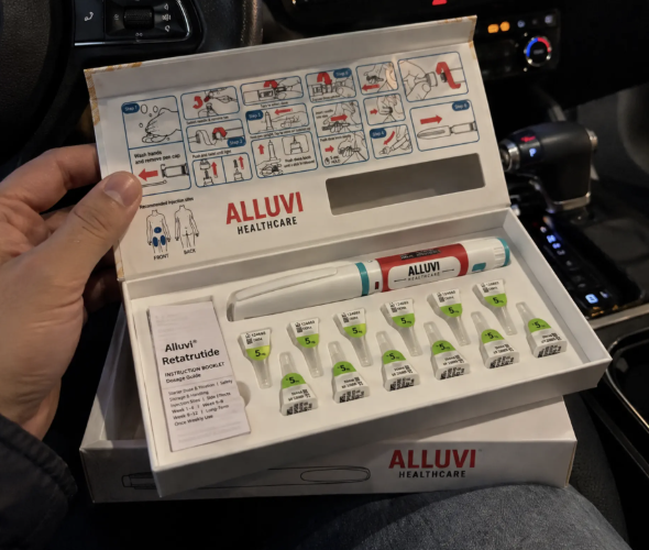 ALLUVI kit opened inside a car